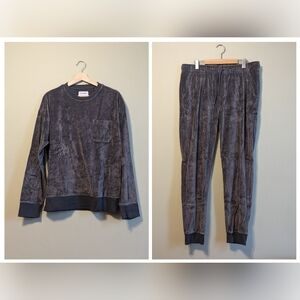 Two Piece Old Navy Sweat Suit / Lounge Set
